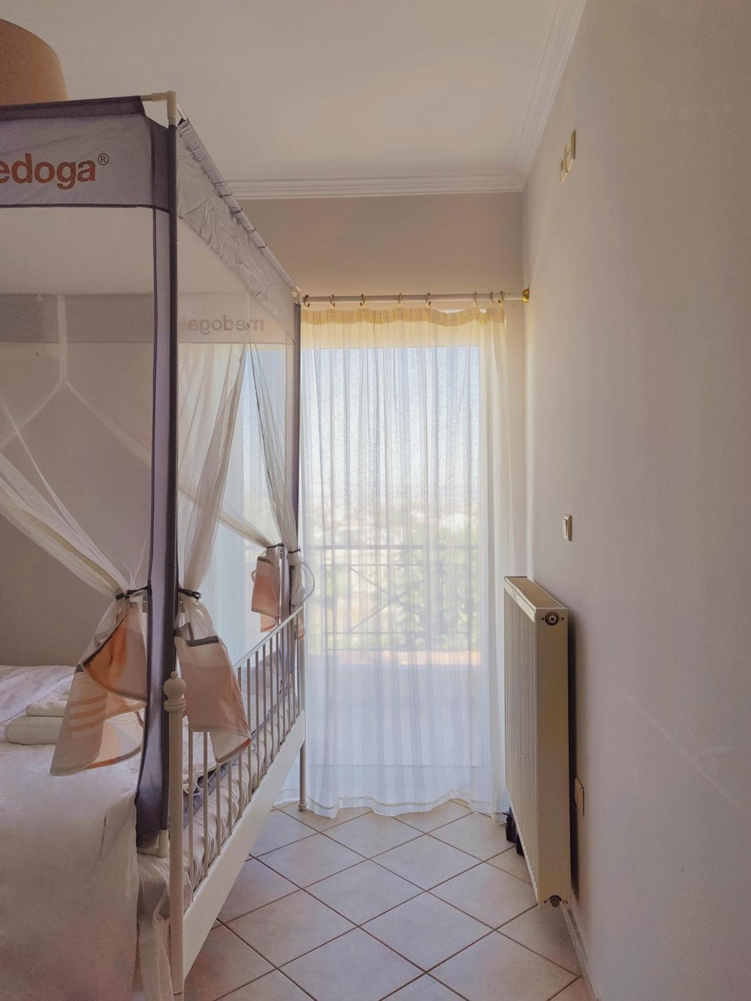 Artemis Garden Near Airport Hotel Ngoại thất bức ảnh